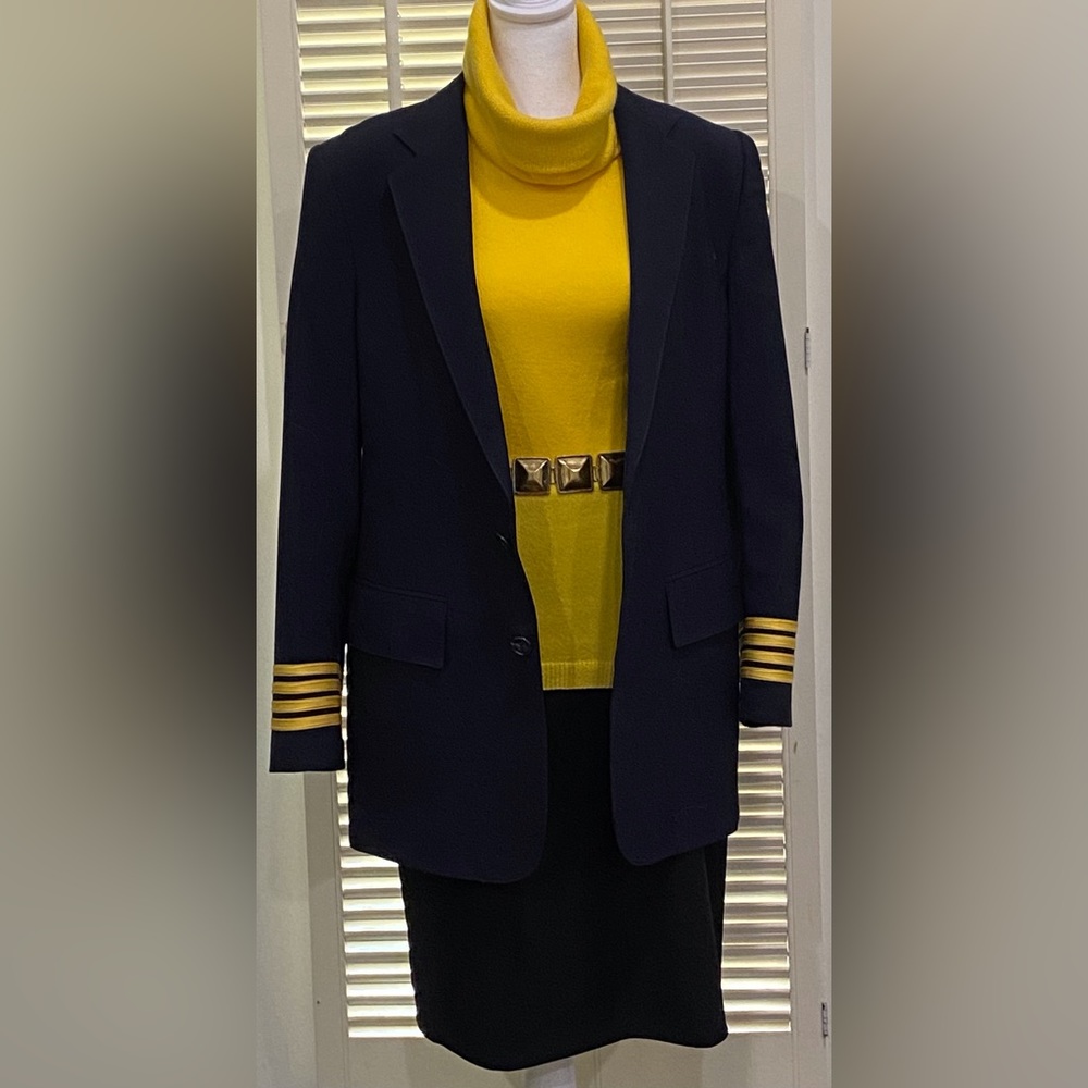 Vintage Naval jacket in blue wool with yellow stripes on arms